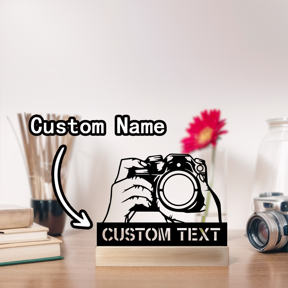 Art Craft Simple - กล้องถ่ายรูปแบบเรียบง่าย 1 ชิ้น งานฝีมือศิลปะตัวอักษรแบบกำหนดเองได้ พร้อมฐานไม้ สำหรับเป็นของขวัญให้เพื่อน